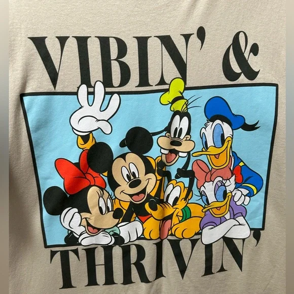 Disney Mickey & Friends Vibin' & Thrivin' T-Shirt - Picture 3 of 4